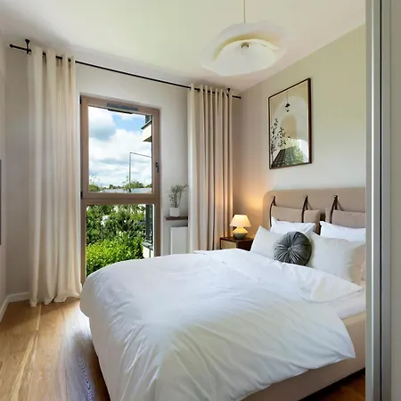 Elite Brzezno Premium *