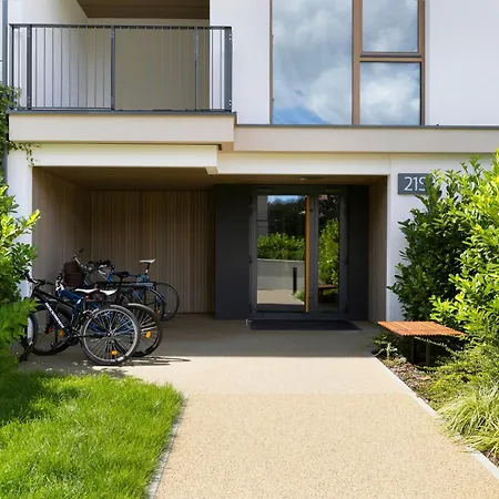 Elite Brzezno Premium شقة *